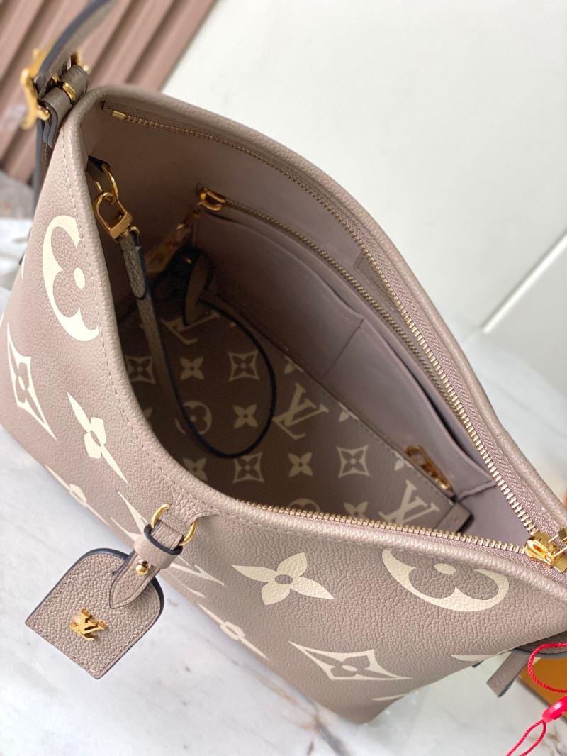Louis Vuitton Hobo Bags